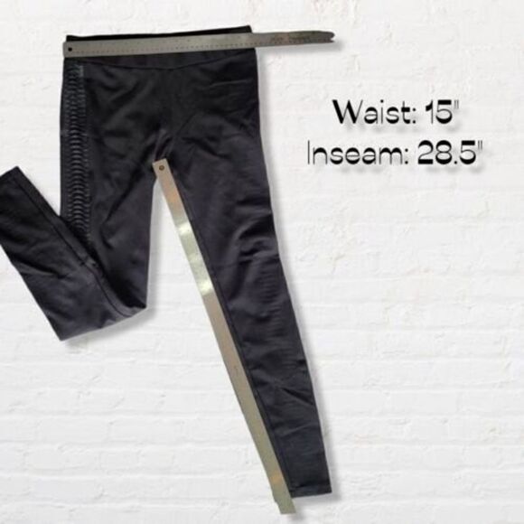 Abbeline Leggings Black Leggings with Faux Leather Side Panel High Quality Sz M - Picture 4 of 7